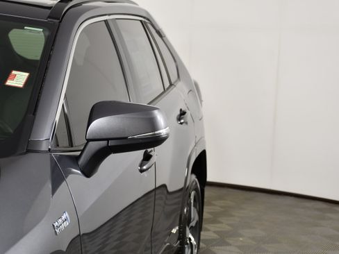 Used 2024 Toyota RAV4 SE w/ Weather & Moonroof Package AWD/4WD image 13