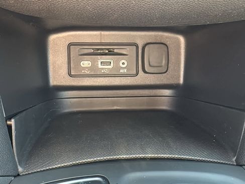 Used 2024 Chevrolet Equinox LT AWD/4WD image 19