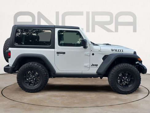 Certified 2026 Jeep Wrangler Sport AWD/4WD image 11