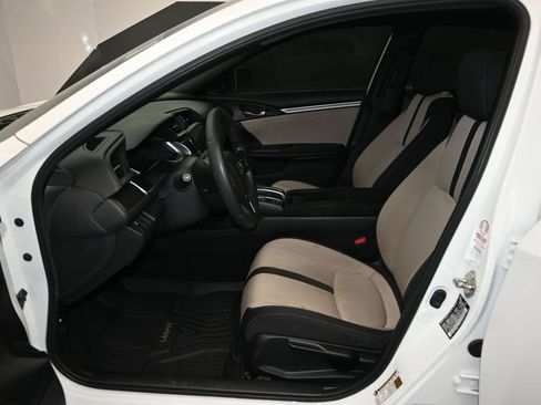 Used 2018 Honda Civic EX image 16