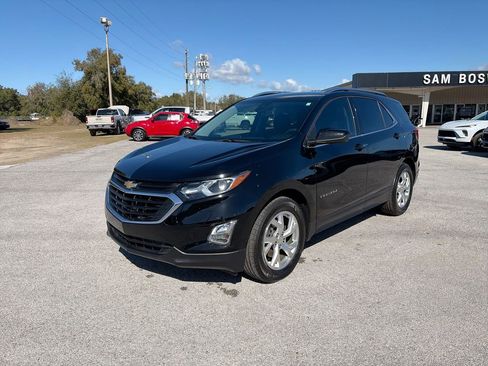 Used 2020 Chevrolet Equinox LT image 3
