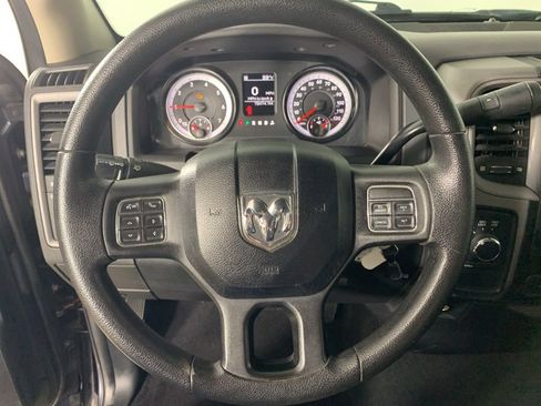 Used 2014 RAM 1500 Express image 19