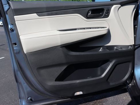 Used 2026 Honda Odyssey EX-L image 28