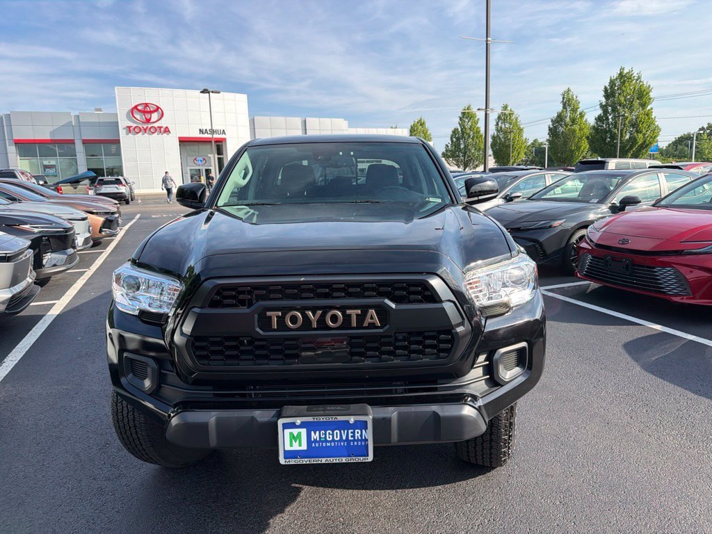 Certified 2023 Toyota Tacoma 4x4 Double Cab w/ Trail Edition image 2