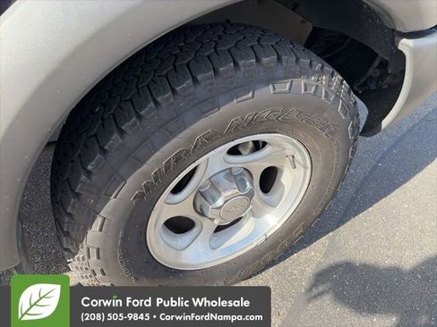 Used 2002 Ford Ranger XLT AWD/4WD image 12