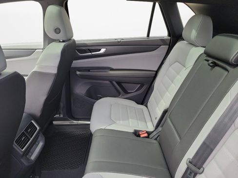 New 2026 Volkswagen Atlas Cross Sport SEL R-Line AWD/4WD image 13