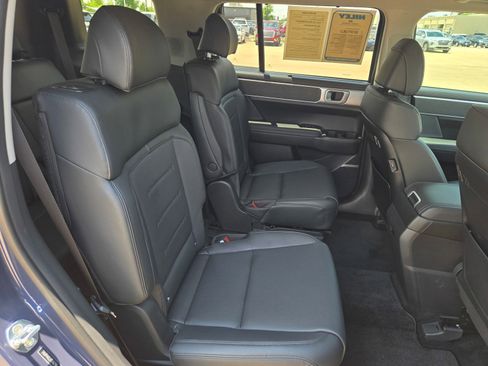 Certified 2026 Hyundai Santa Fe Limited FWD image 29