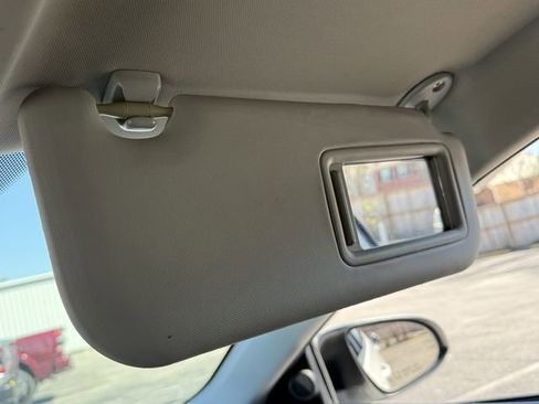 Used 2015 Toyota Corolla S image 23