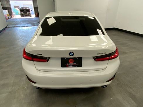 Used 2019 BMW 330i xDrive Sedan w/ Convenience Package AWD/4WD image 5