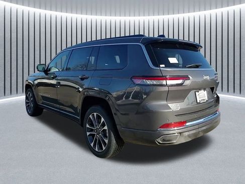New 2025 Jeep Grand Cherokee L Overland w/ Rear Seat Video Group I AWD/4WD image 5