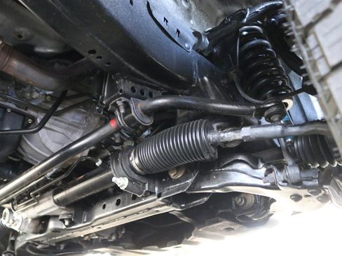 Used 2004 Toyota Sequoia SR5 image 38