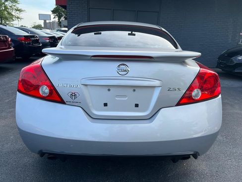Used 2009 Nissan Altima 2.5 S FWD image 4