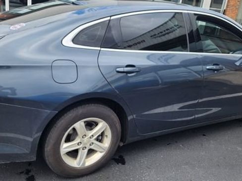 Used 2020 Chevrolet Malibu LS w/ Driver Confidence Package II FWD image 1