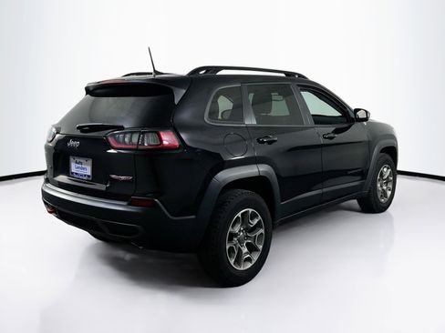 Used 2022 Jeep Cherokee Trailhawk w/ Premium Leather Package image 5