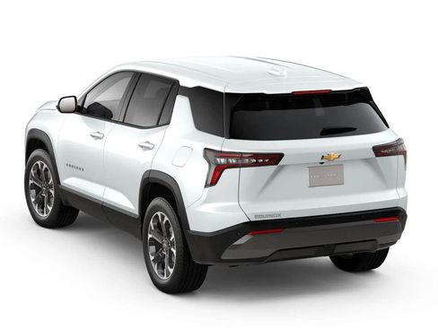 New 2027 Chevrolet Equinox LT w/ LPO, Floor Liner Package FWD image 16