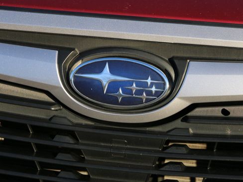 Used 2021 Subaru Forester Premium image 12