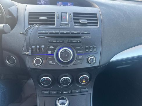 Used 2013 MAZDA MAZDA3 i Touring FWD image 14