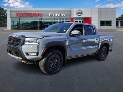 New 2025 Nissan Frontier PRO-4X w/ Interior Protection Package