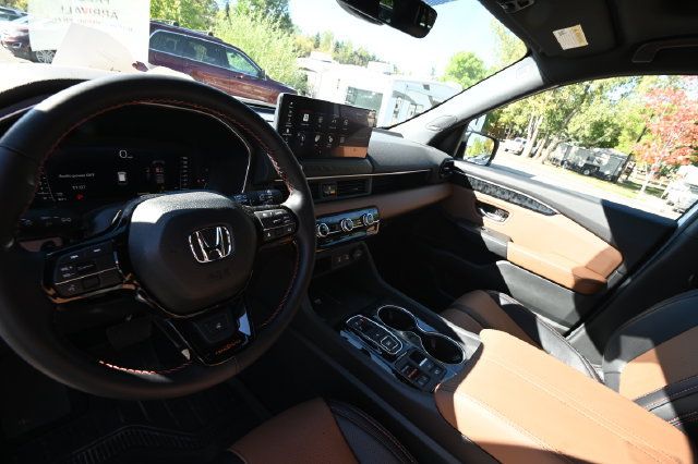 Used 2026 Honda Passport TrailSport Elite image 9