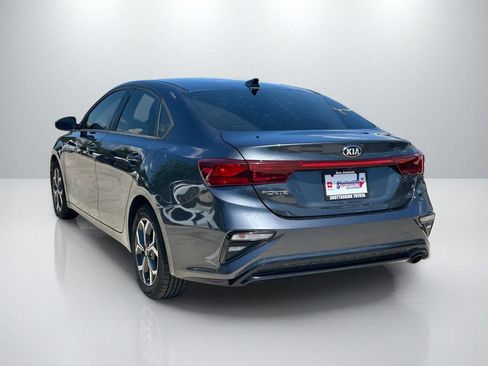 Used 2021 Kia Forte LXS FWD image 7