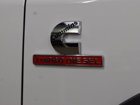 Used 2025 RAM 5500 Tradesman w/ Safety Group image 10