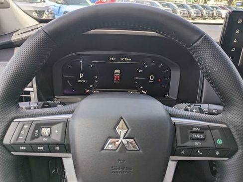 New 2026 Mitsubishi Outlander SEL AWD/4WD image 25