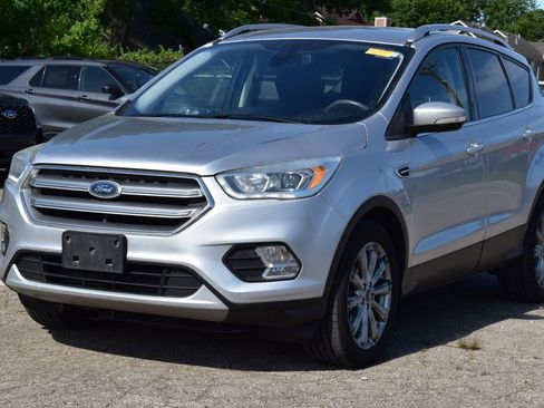Used 2017 Ford Escape Titanium FWD image 1