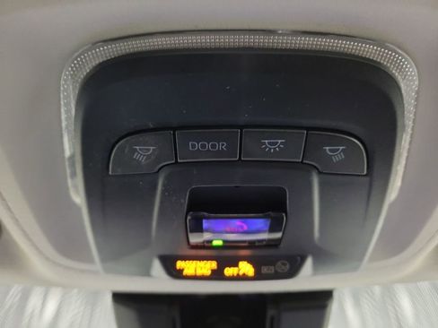 Used 2023 Toyota Corolla LE image 20