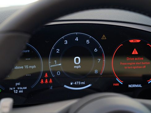 New 2026 Porsche Cayenne image 25