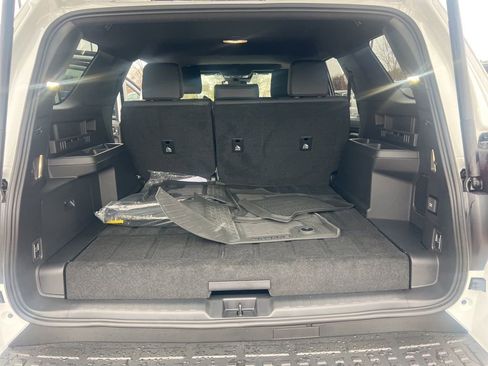 Used 2025 Toyota 4Runner TRD Off-Road Premium image 26