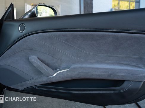 Used 2016 Ferrari California T image 31