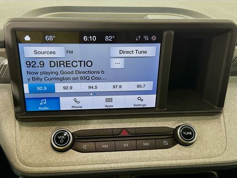 Used 2022 Ford Maverick XLT FWD image 17