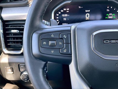 Used 2023 GMC Sierra 1500 Denali w/ Technology Package AWD/4WD image 19