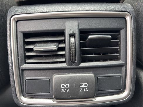 Used 2021 Subaru Forester Limited w/ Popular Package #3 image 10