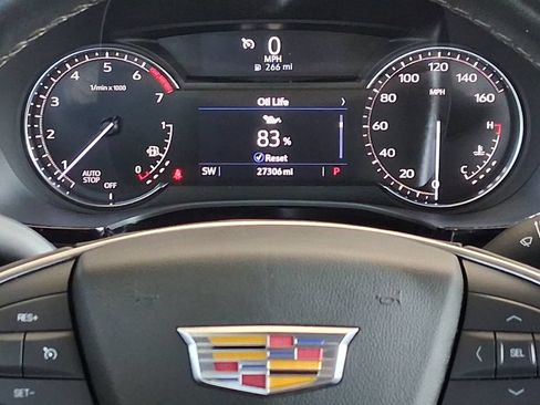 Used 2023 Cadillac XT5 Luxury FWD image 13