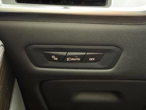 Used 2024 BMW X5 xDrive40i w/ Premium Essential Package image 25