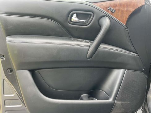 Used 2019 INFINITI QX80 Luxe AWD/4WD image 19