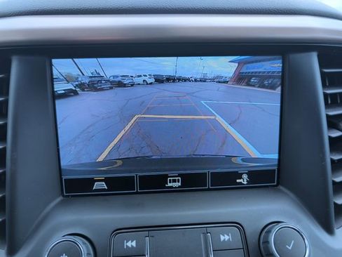 Used 2023 GMC Acadia Denali w/ Trailering Package image 21