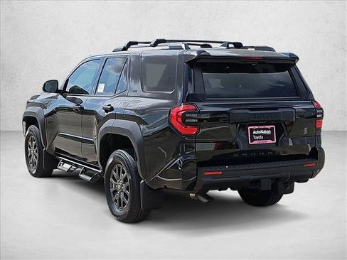 Used 2026 Toyota 4Runner SR5 AWD/4WD image 8