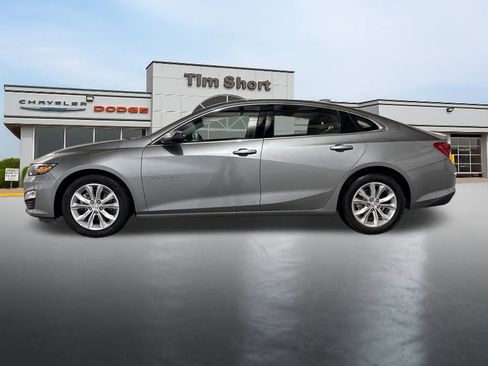 Used 2024 Chevrolet Malibu LT image 2