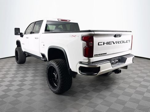 Used 2024 Chevrolet Silverado 2500 LTZ AWD/4WD image 5