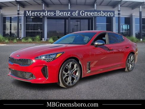 Used 2020 Kia Stinger GT image 1