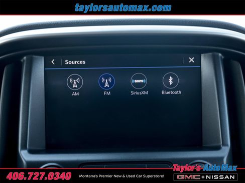 Used 2022 Chevrolet Colorado LT w/ Luxury Package AWD/4WD image 10