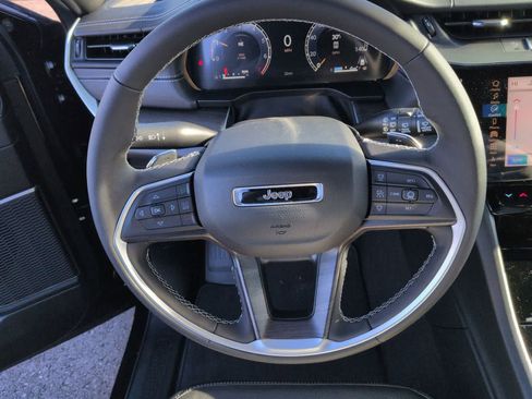 New 2026 Jeep Grand Cherokee Limited AWD/4WD image 21