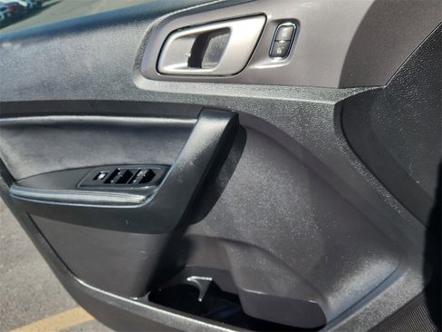 Used 2019 Ford Ranger Lariat w/ Equipment Group 501A Mid image 9