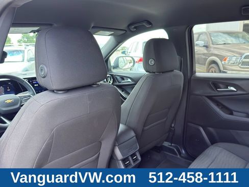 Used 2026 Chevrolet Equinox LT AWD/4WD image 29
