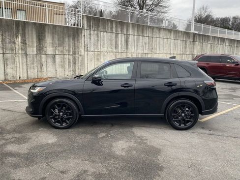 Certified 2024 Honda HR-V Sport image 4