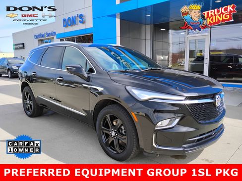 Used 2023 Buick Enclave Essence w/ Experience Buick Package FWD image 1