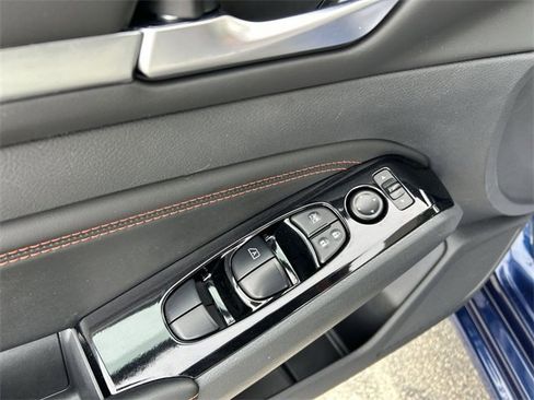 Used 2023 Nissan Altima 2.5 SR image 16