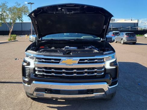 Used 2024 Chevrolet Silverado 1500 LTZ w/ Z71 Off-Road Package AWD/4WD image 38
